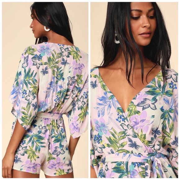 Lulus Hypnotized Blush Pink Tropical Print Romper small - Picture 2 of 4